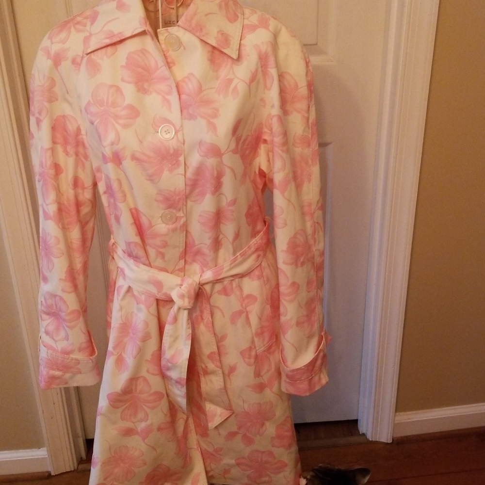 Lovely spring trenchcoat - Picture 3 of 8